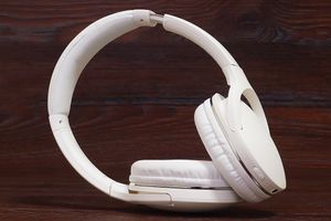 Mobi-Time рекомендує: бездротові навушники Baseus Encok D02 Pro