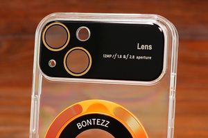 Mobi-Time рекомендує: чохол-накладка Lens Protection з MagSafe для Iphone