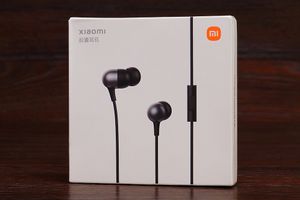 Mobi-Time рекомендує: навушники-гарнітура Xiaomi Capsule Earphones (DDQ01WM)