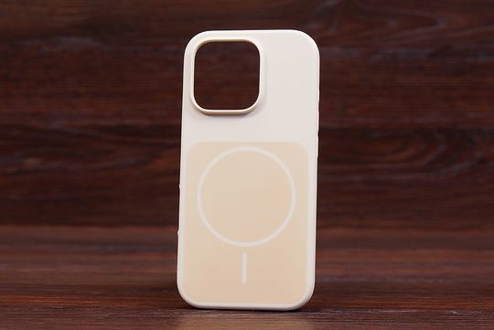 Silicone Soft Back Magsafe iPh 16ProMax Antique White