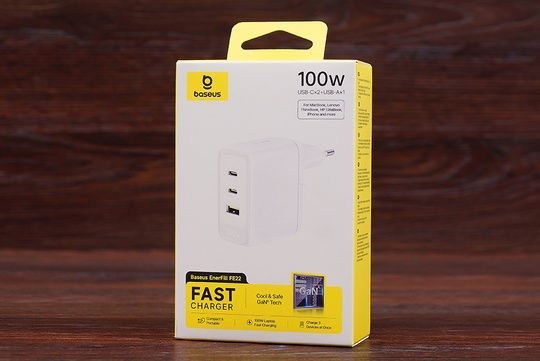 МЗП Baseus EnerFill FE22 E0123801 USB-A+ 2USB-C 100W (білий)