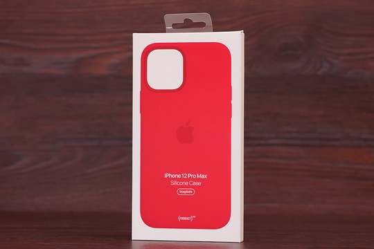 Silicone Case MagSafe iPhone 14 Red (14)