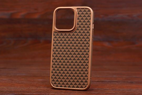 Накладка Bigc MagSafe Iph 15 Brown