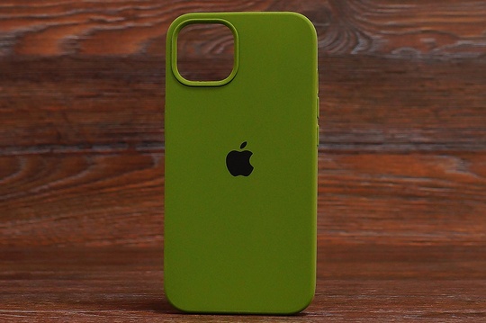 Silicone Case iPhone 14+ Army green (40)