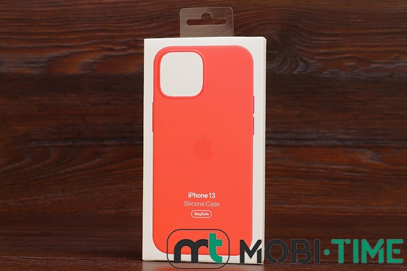 Silicone Case MagSafe iPhone 13 Apricot (2)