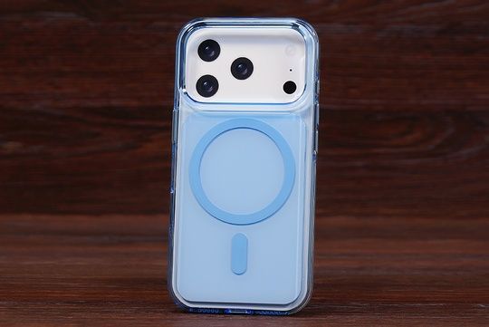 Накладка Bigc Pure MagSafe Iph 18Pro Light blue