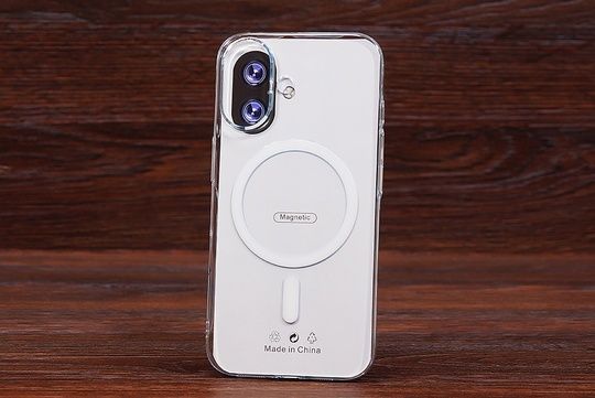 Накладка Acrylic MagSafe Iph 16