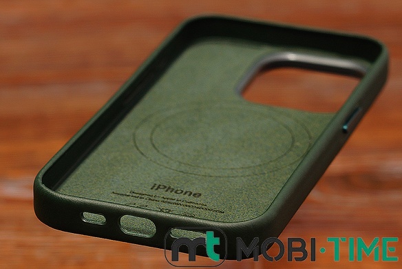 FineWoven Case MagSafe iPh 15Pro Evergreen (4)