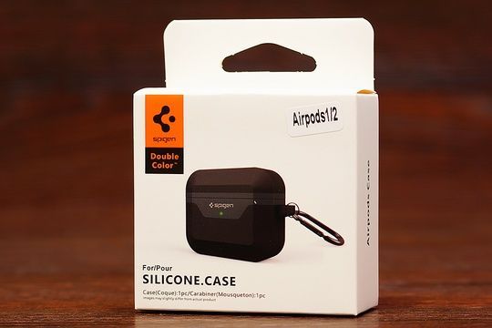 Футляр для навушників 1/2 Spigen (black&gray)