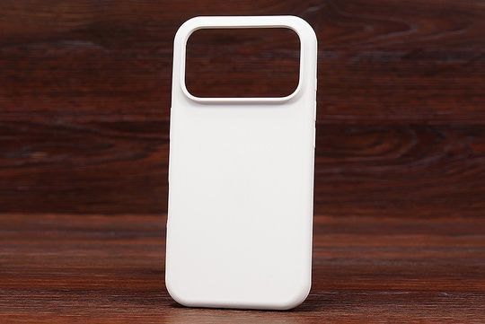 Silicone Case (no logo) Iph 17Pro White (9)