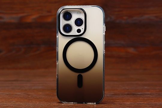 Накладка Gradient MagSafe Iph 15Pro Black
