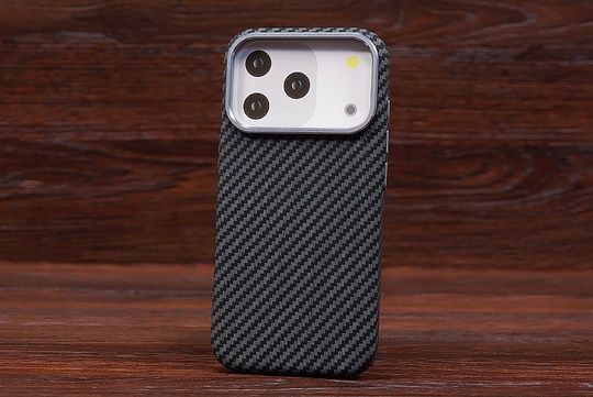 Накладка Piblue Kevlar MagSafe Iph 17Pro Black