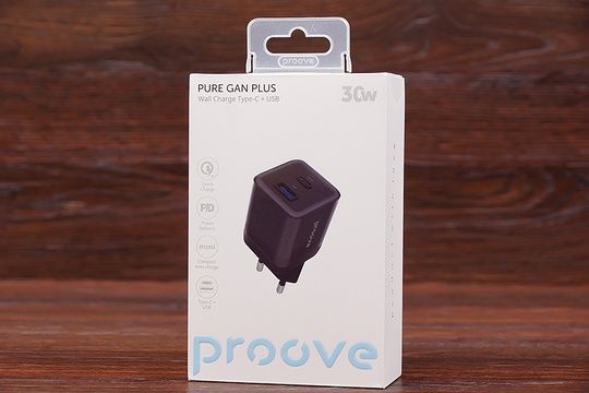 МЗП Proove Pure GaN Plus QC3.0 + PD 30W (чорний)