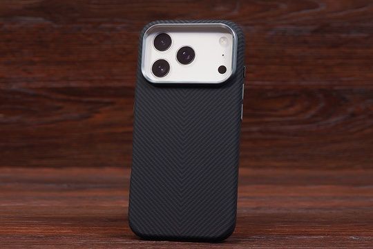 Накладка Carbon Twill MagSafe IPh 17ProMax Black