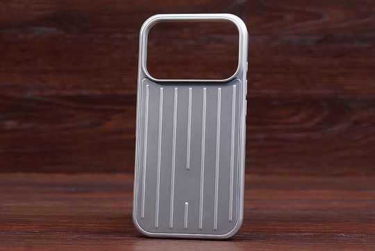 Накладка Rimowa (no logo) IPh 17Pro Silver