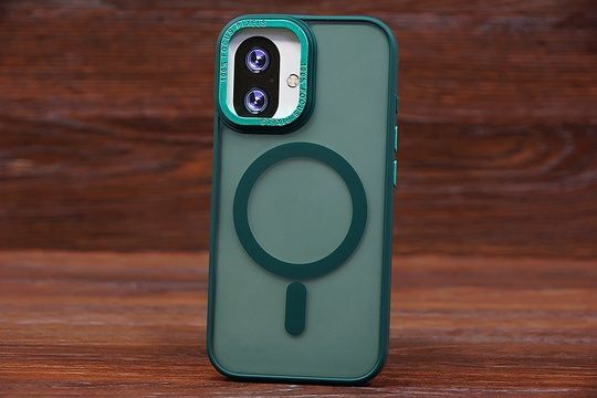 Накладка Magnetic MagSafe Matte Iph 16 Green