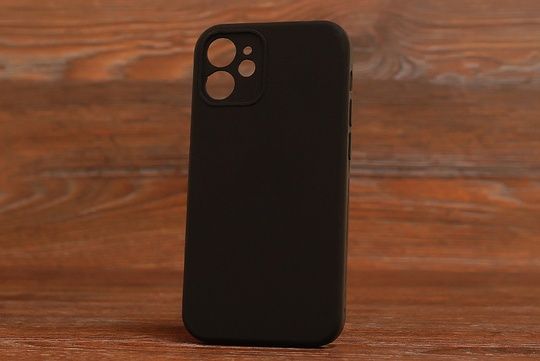Silicone Case Close Camera (no logo) Iph 13Pro Black (1)