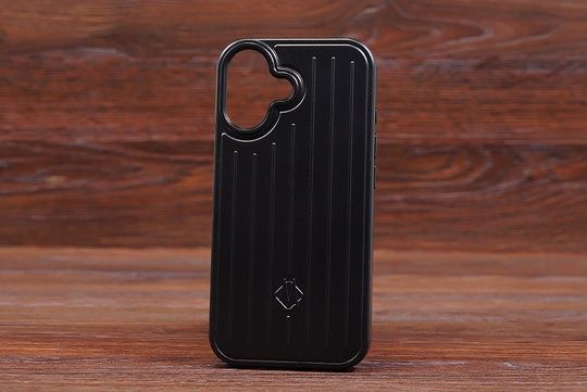 Накладка Rimowa IPh 17 Black